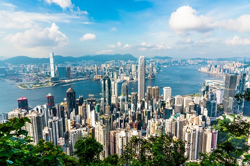 Bitcoin price tests key resistance amid Hong Kong news