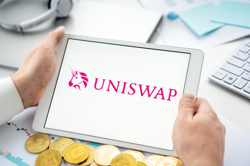 Uniswap V4 code draft features custom liquidity pools plugins