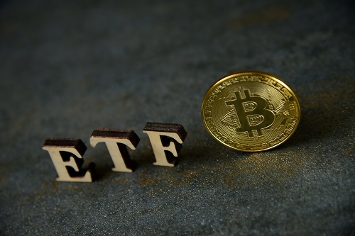 Bitcoin spot ETF? Expert says SEC has "very little wiggle room"