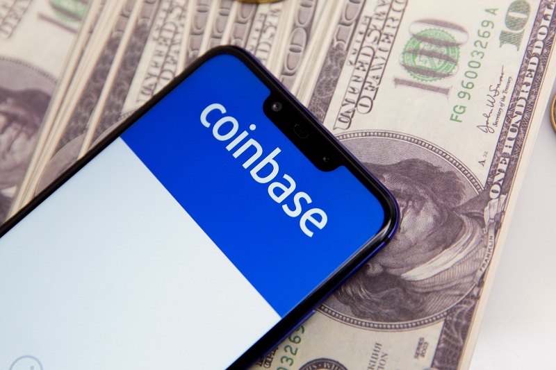 Coinbase buys a stake in USDC stablecoin issuer Circle