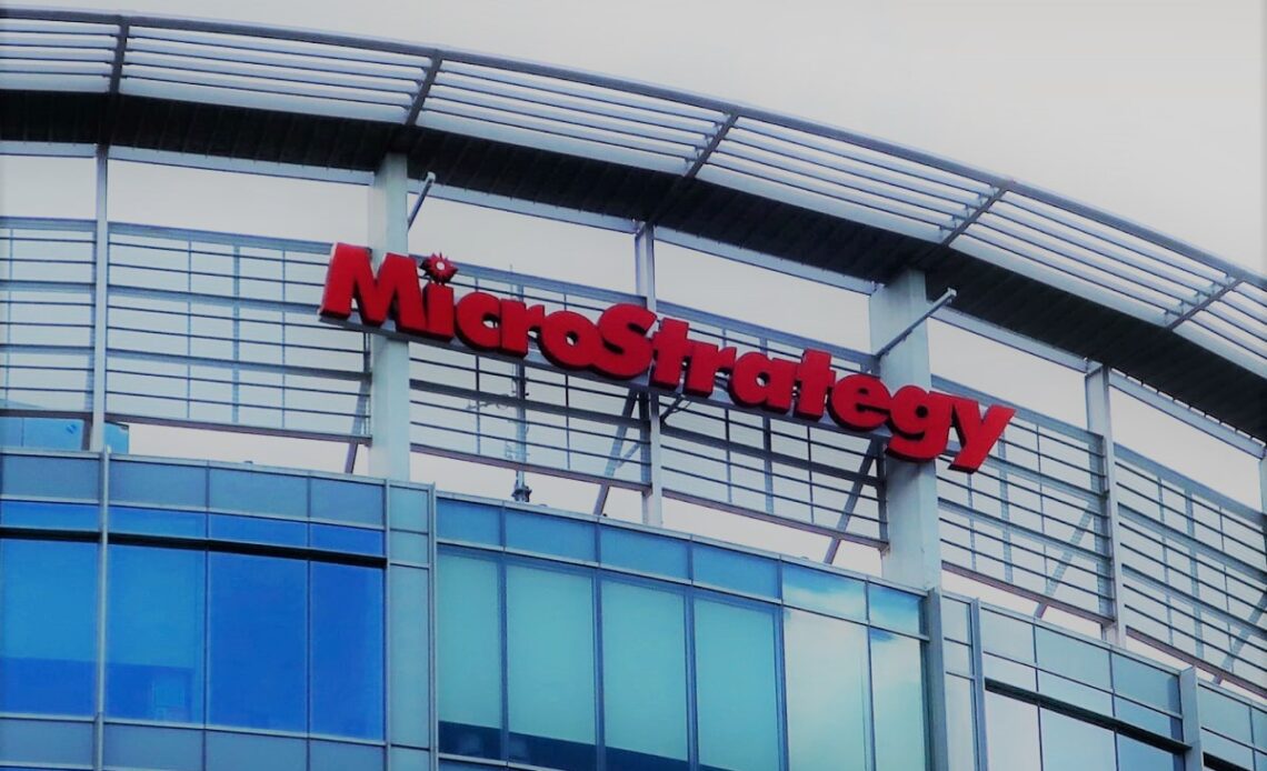 MicroStrategy boosts Bitcoin holdings with $615M purchase, eyes 1% of supply