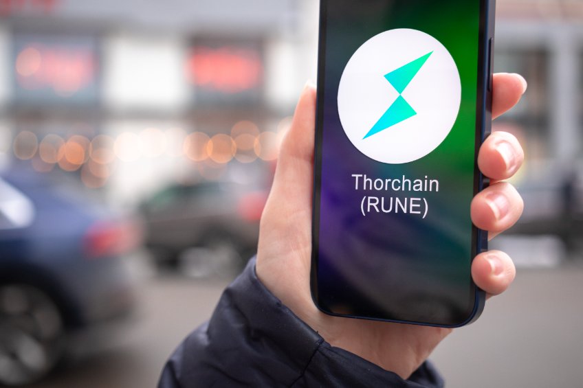 THORChain (RUNE) price prediction amid a thriving memecoin presale phase