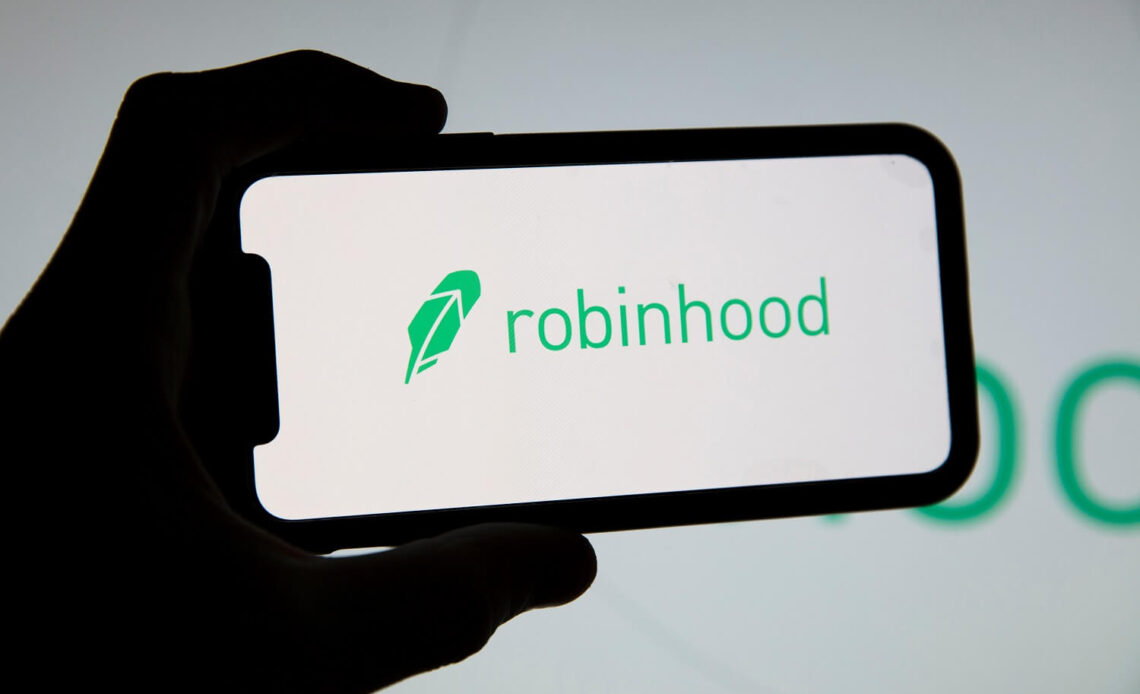 Robinhood launches Solana (SOL) staking in Europe